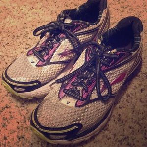 Brooks ghost 7 running shoes